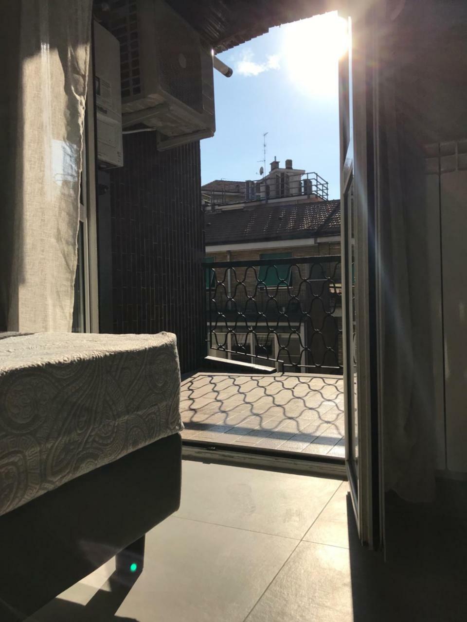 Joy Rooms Milano Exterior foto